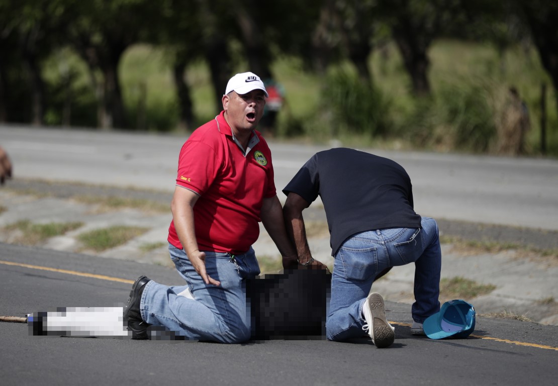 Panama ’da 77 yaşındaki ABD'li yolu kapatan aktivistleri vurdu: 2 ölü